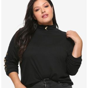 Black & Gold Moon Mock Neck Long-Sleeve T-Shirt Plus Size